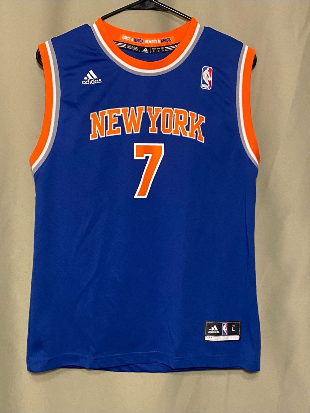 New York Knicks Carmelo Anthony # 7 Adidas Road Jersey Blue Youth size L 14/16